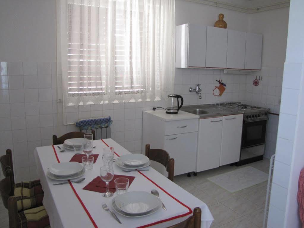 Apartment Alice Pula Ngoại thất bức ảnh